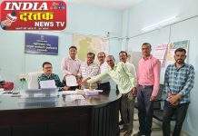 ओबीसी समाजाकडून तहसीलदारांना निवेदन…